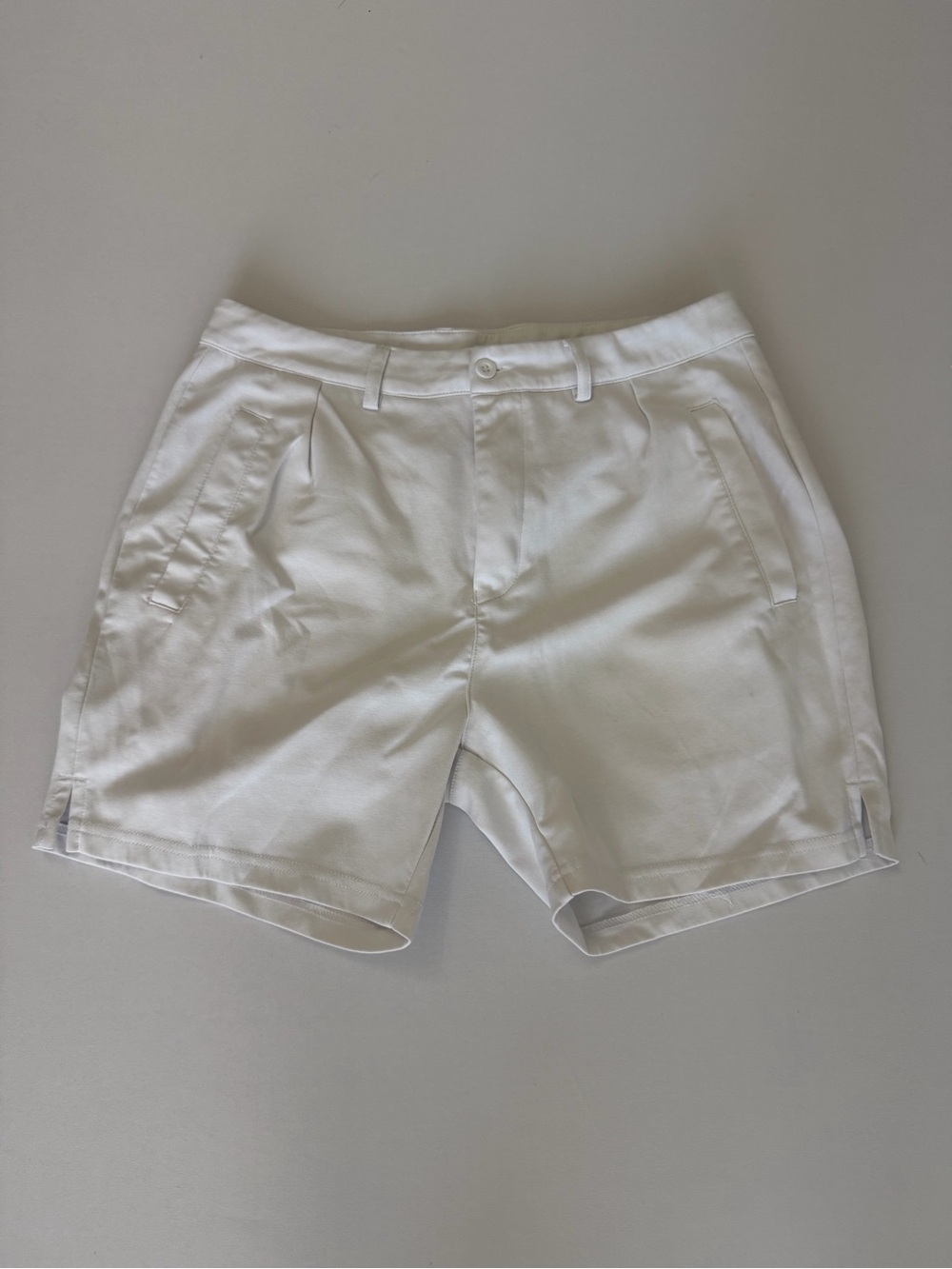 YoungLA Men’s White Dress Shorts Size Medium M Stretch Chino Casual Shorts